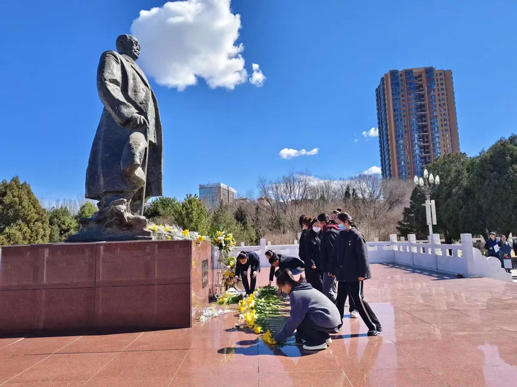 微信图片_20250514194019.jpg
